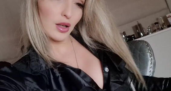 Misscourtneym - Dessert Onlyfans Time Here Its Mp Cucky