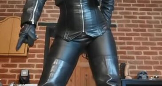 Misscourtneym - Pvhp Worship Onlyfans Leather