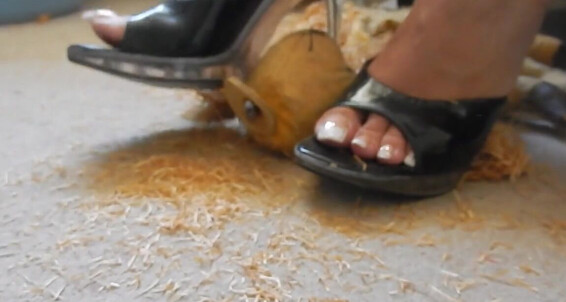 Mistress Cindy - Minutes Slave Blitzing Stomping Dehumanizing Whole My Demolishinp Ukfoot Taunting Onlyfans Mistress Crushing Object 10 Of