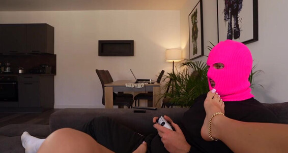 Cover Bubblegumtoes2 01 15 2025 Onlyfans Video Oh Man And Then The Camera Battery Just Died Well We Immediately Ordered Two New Sparep