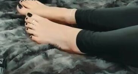 Herrinlady - Aber Muss Die Eigentlich Pflege Onlyfans Der Seinp Fufotzen Aufgabe