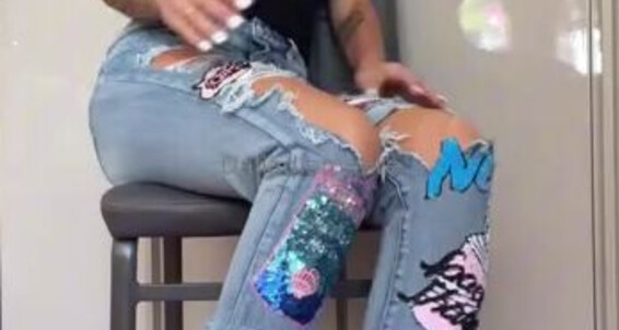 Cover Daliadiamantevip Onlyfans 08 16 2024 A Little Tickling By Myselfp