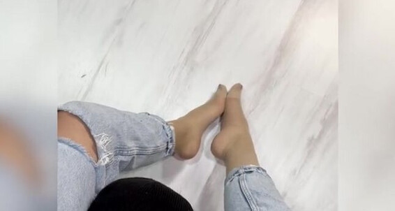 Sahibezeyneppp - Kpekp Oturdum Onlyfans Sahibezeynepppp Altmda Brd Boazna