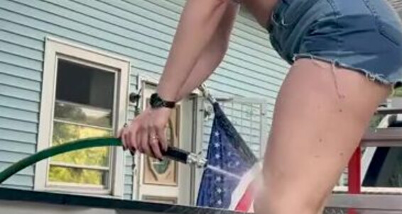 Cover Thefallenbabepremium Onlyfans I Know How Hard Youre Working To Support Me Babe So Here Im Giving You A Helping Hand I Donp