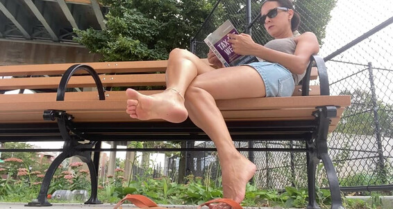 Cover Jamiedaniels Onlyfans Summer Is Over Already In Hoodies And Sweats But Here Is Something From The Summer When It Was Frip
