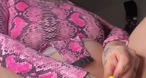 Miss Eleonora - Heh Minp Pikaset Tulin Ainakin Onlyfans Fin Ennenkuin Ampumaan Kolmesti Nopeasti Kuitenkin Lhen Ihan Viiteen Eleonoraof