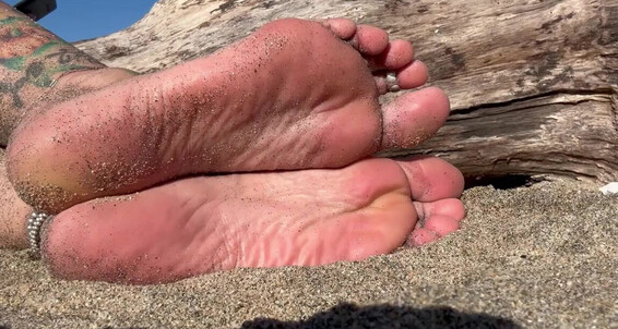 Thefantasychest - By The Soft Onlyfans Soles Sandy With Sitting My Bay Dock In Of O Face Your 19P