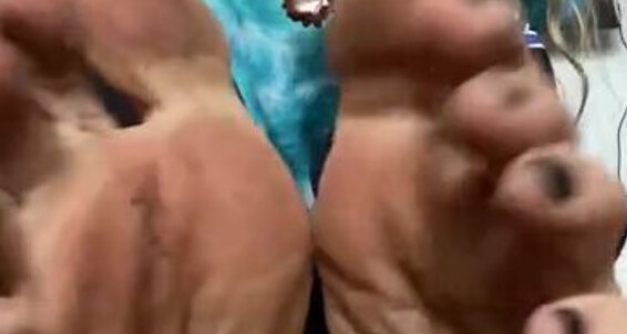 Theperfectmistress - Dirty Minute And 4 To Video Youre Onlyfans My Humiliation Themp Going Filthy Are Foot Feet Disgusting Clean