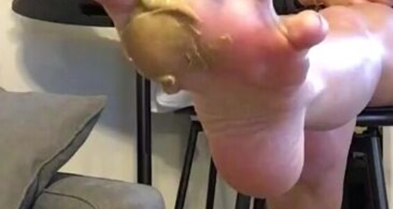Cover Theperfectmistress Onlyfans Full 4 Minute Self Worship Video You Want Me To Lick Peanut Butter Off My Feet Sounds Funp