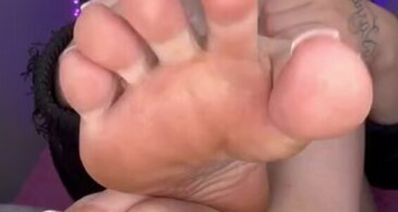 Camicutesoles - Onlyfans Aka Feet 5Hyp Sweaty Joi Stinky Cami
