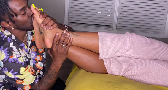 Cover Enjoyyourfetish Onlyfans Blvkjade Piscespussy2P