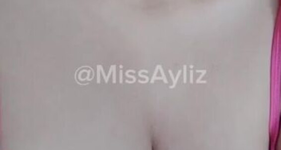 Mistress Ayliz - Mistress And Loyalfans Spitting Ayliz Armpit
