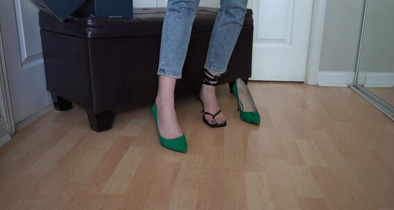 Cover Toetallydevine Onlyfans Why Does The Weirdest Stuff Happen Top