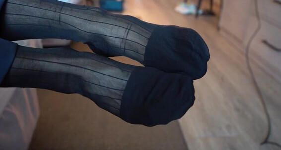Cover Toetallydevine Onlyfans Wolfpause Taking His Long Toes Out Of His Loafers And Sheer Socksp