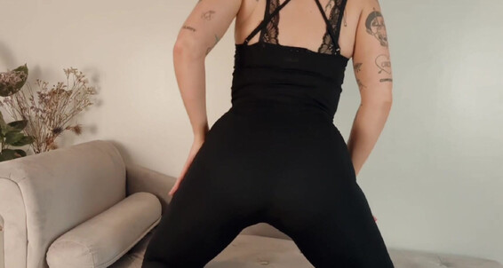 Mistresssevvven - Gym Joi Leggings Sweaty