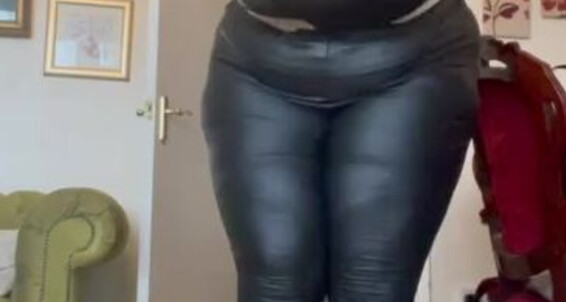 Madame Caramel - Come Caramel Onlyfans Dog Here Madam