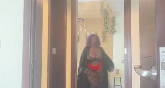 Cover Madam Caramel Onlyfans Dont Take Your Eyes Off Of Me Boi You Will Be Transfixed By My Heavenly Body