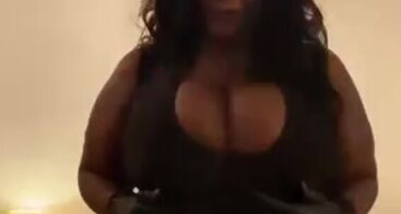 Cover Madam Caramel Onlyfans I Love Gloves Which Is Your Favourite Glove Material