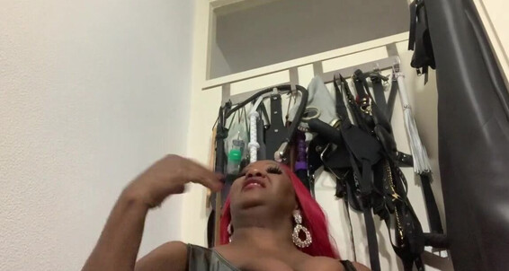 Madame Caramel - Madam Surprise Caramel Inhale My Listen Onlyfans Boi Well