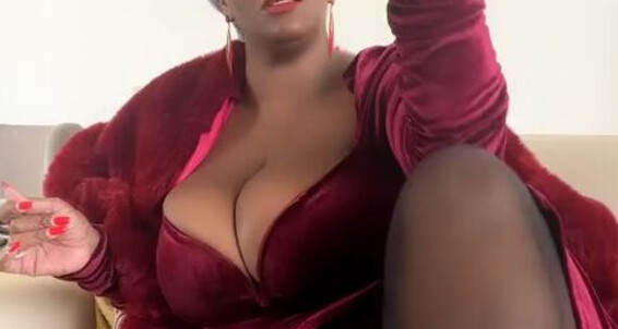 Madame Caramel - Madam Caramel Listen Me To Onlyfans Well