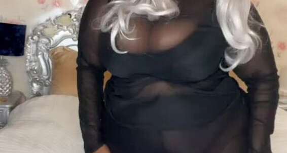 Madame Caramel - Madam Caramel Moi Teased You Onlyfans Handle Can By