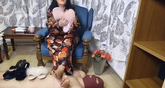 Mistress Luna - I Being Weekend But Slaves Worsh Mistressluna Was And Good Feels Very This Me Have Serving Onlyfans Lazy Or It Just