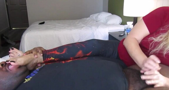 Sweetesthangsfeet - Goddess 04 Good Rhonda Toehunter Mr My Aka 2024 With Friend Onlyfans C0G6 09 Video