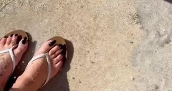 Sweetesthangsfeet - Goddess Rhonda And Aka Beach 9 Gulf Them Onlyfans Sand In Then The Mexico Cleaning Of