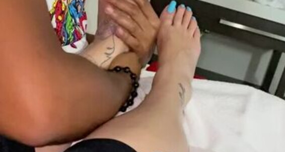 Sweetesthangsfeet - Day This Long So Oh Rhonda Bad After Foot My Aka Onlyfans Needed Of Watch And I Walking Amazing Get Goddess Me Traveli Rub