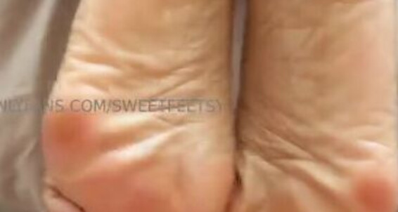 Cover Sweetfeetsy Aka Sweetfeetsy 06 30 2024 Onlyfans Video He Wanted To Feel These Wrinkly Soles And Pretty Toes Slide And Stroke His Perfect Cock