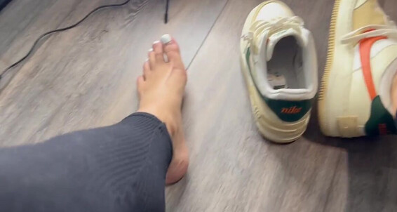 Germangirlnextdoor95 - Without Shoes Problem Socks Onlyfans No T6Q