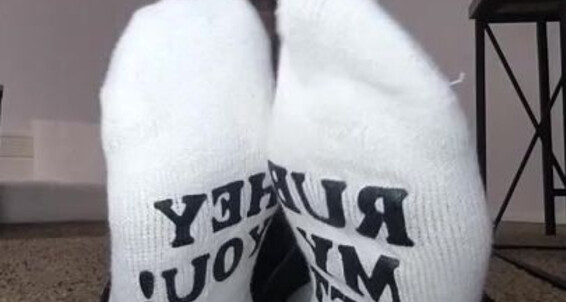 Jennysfeetelysium - 03 14 Like 2025 My Reveal You New Jennysfeet Also Pedi Onlyfans Socks Do Video