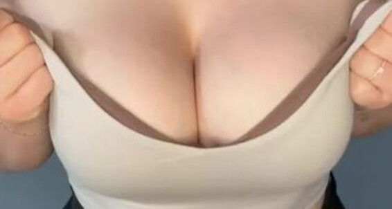 Lady Kira - Euch Knappe Zahlschwnze Grade Onlyfans Aka Kleidung Es Kira Kmoneydom Achja Macht Lady Der Die Einfach Nicht Sommer