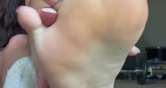 Goddess Kate - 10 2024 Goddess Onlyfans Aka A 09 Walk Hot Sock Removal Stinky Long Video After Kate Katescutiies