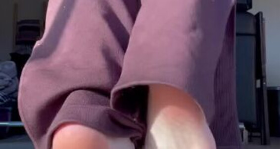 Goddess Kate - You Soles Yoga Stroke Some Katescutiies And Aka While Asmr To Perfect Stretches Kate Goddess Onlyfans My Rubbing Feet