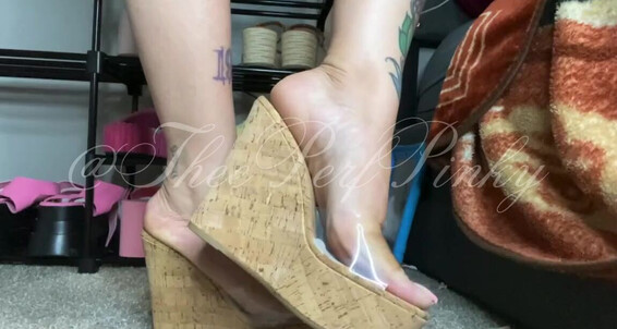 Pinky Perfect - Over Summers Onlyfans Almost Favorite Shoe Your Summer S Pinkyyperfect 7 What