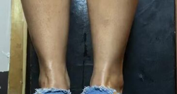 Queenjodiieetoes - You Slides Onlyfans Aka Prettyfeetonly1800 Denim I In Tease Can These