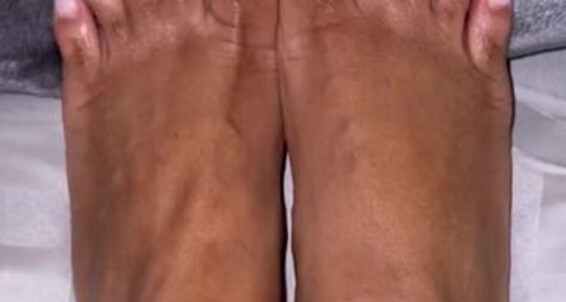 Queenjodiieetoes - Get Prettyfeetonly1800 This I Aka Think Going Book Onlyfans Juicy