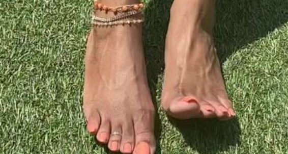 Queenjodiieetoes - Prettyfeetonly1800 Want I Aka You See To Onlyfans The Angles All