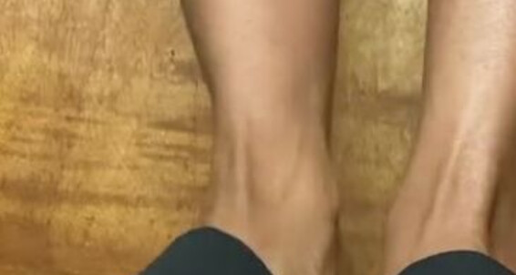 Queenjodiieetoes - Onlyfans Aka Prettyfeetonly1800 While I Work Pumps These Pump
