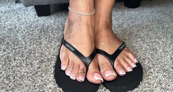 Queenjodiieetoes - Motion Onlyfans Aka Prettyfeetonly1800 Slo