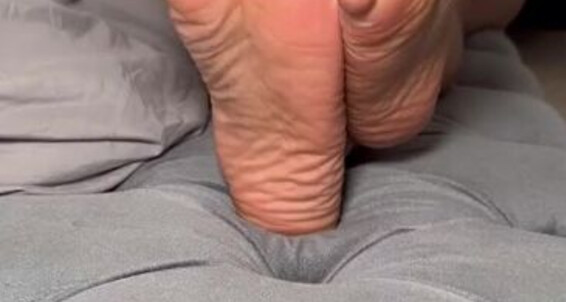 Queenjodiieetoes - Onlyfans Aka Prettyfeetonly1800 Loving Sole