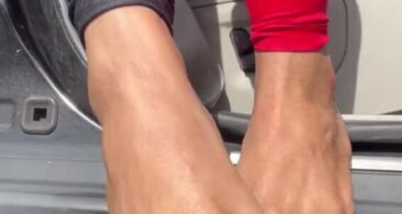 Queenjodiieetoes - Love You T Onlyfans Aka Prettyfeetonly1800 Something A I Pedi About Just Don Fresh