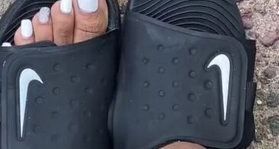 Queenjodiieetoes - A Outside Prettyfeetonly1800 Aka Me Take With Walk Today Onlyfans