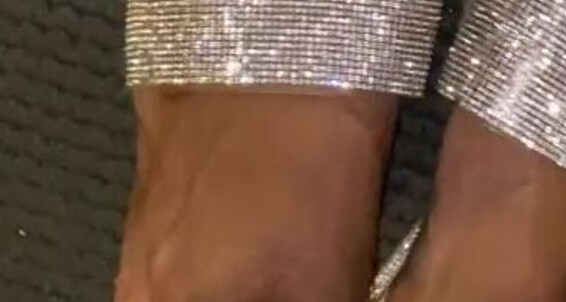 Queenjodiieetoes - Glow The Tbt Onlyfans Aka Prettyfeetonly1800 So Dark Was In 1 Sexy