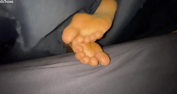 Gg Producer - Producer 2024 The 26 Onlyfans Paulinha Gg 11 With Under Video Duvet