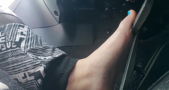 Lisa Asmr - Driving Barefoot Onlyfans Asmr Lisaasmr