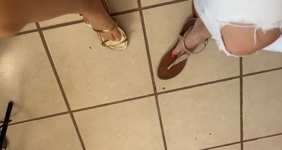 Maggiesita - Onlyfans Aka Los Con Mi Quitndome Cocopafeet Amiga Huaraches