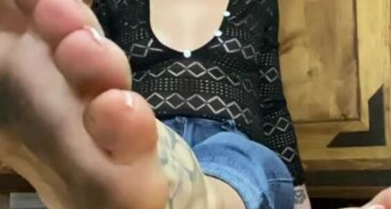 Misstinytootsies - You Do Desperate Always Been Ve Get Anyth Me Worship To Close Onlyfans Begging So My Ll Them Feet