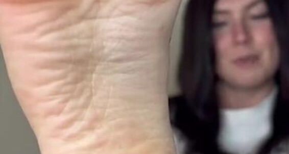 Petite Feet Penelope - You Do Petite Her Get Makes The Exchange Aka Worship To Work In Of For Bratty Onlyfans Penelopestootsies739 Popular Feet Girl All Penelope